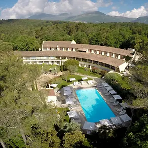 https://la-vague-de-saint-paul.fr-provencehotel.com
